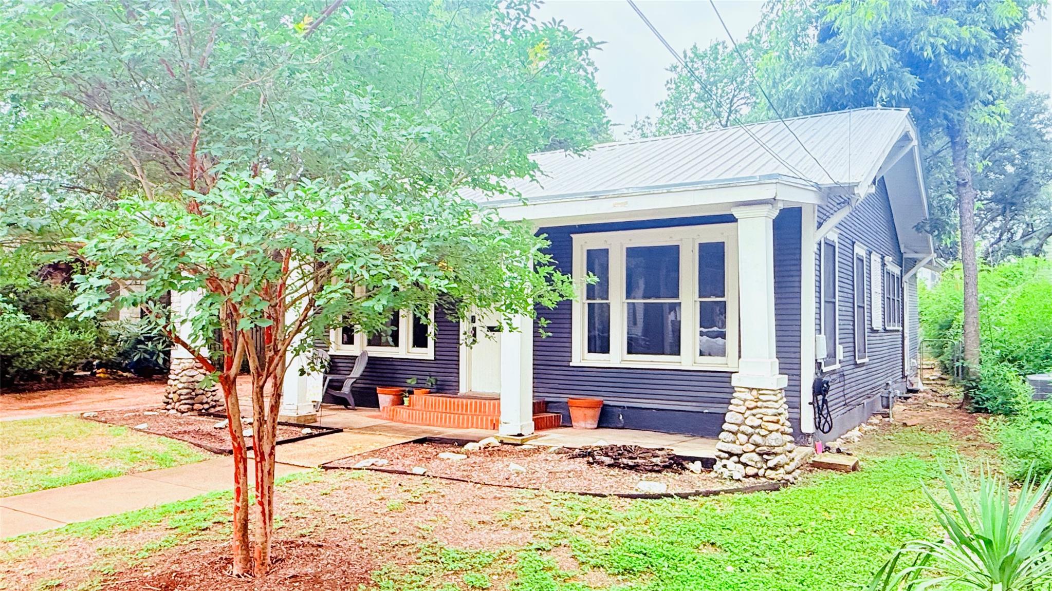 307 E 35th St # A, Austin, TX 78705