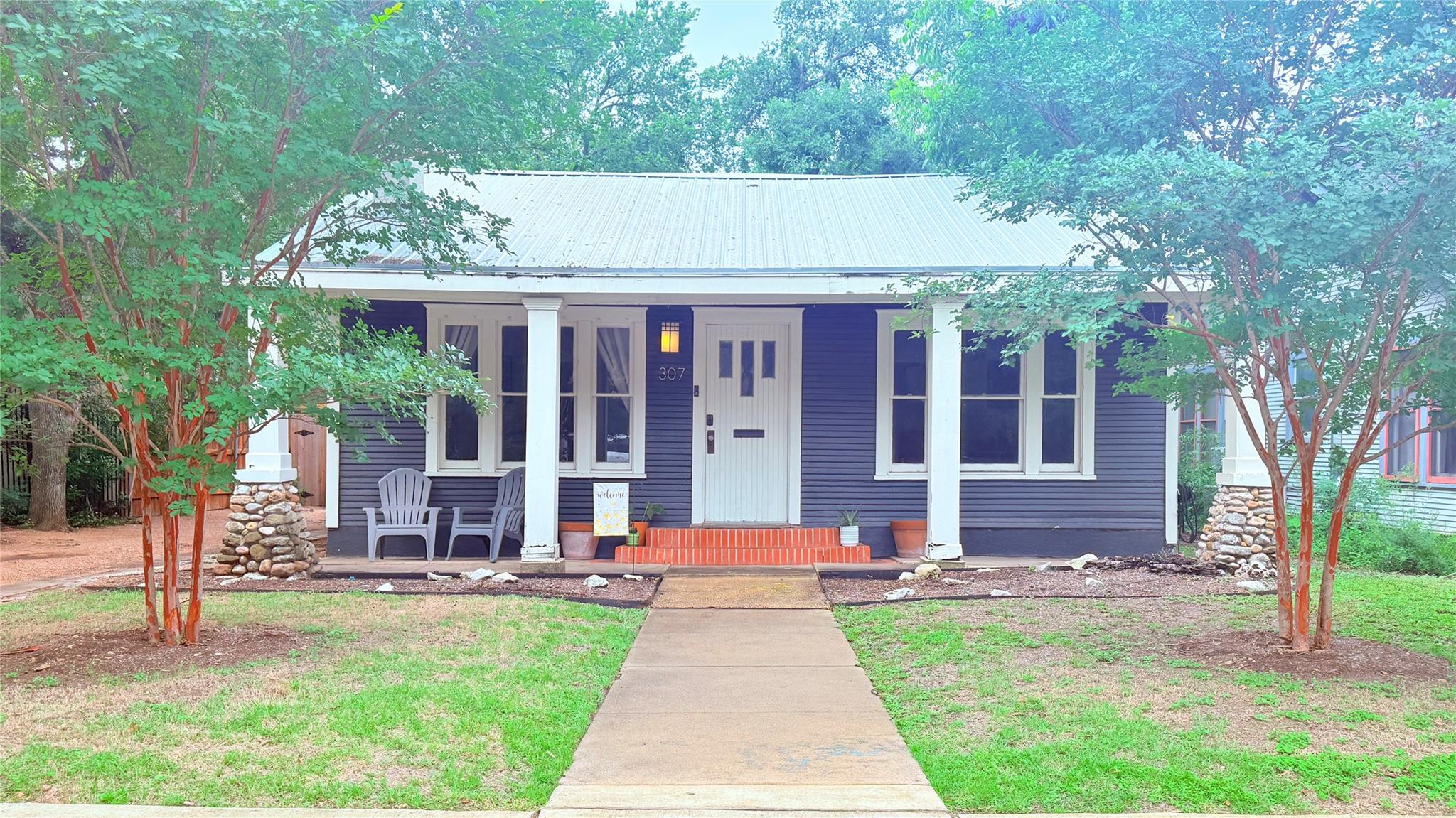 307 E 35th St # A, Austin, TX 78705
