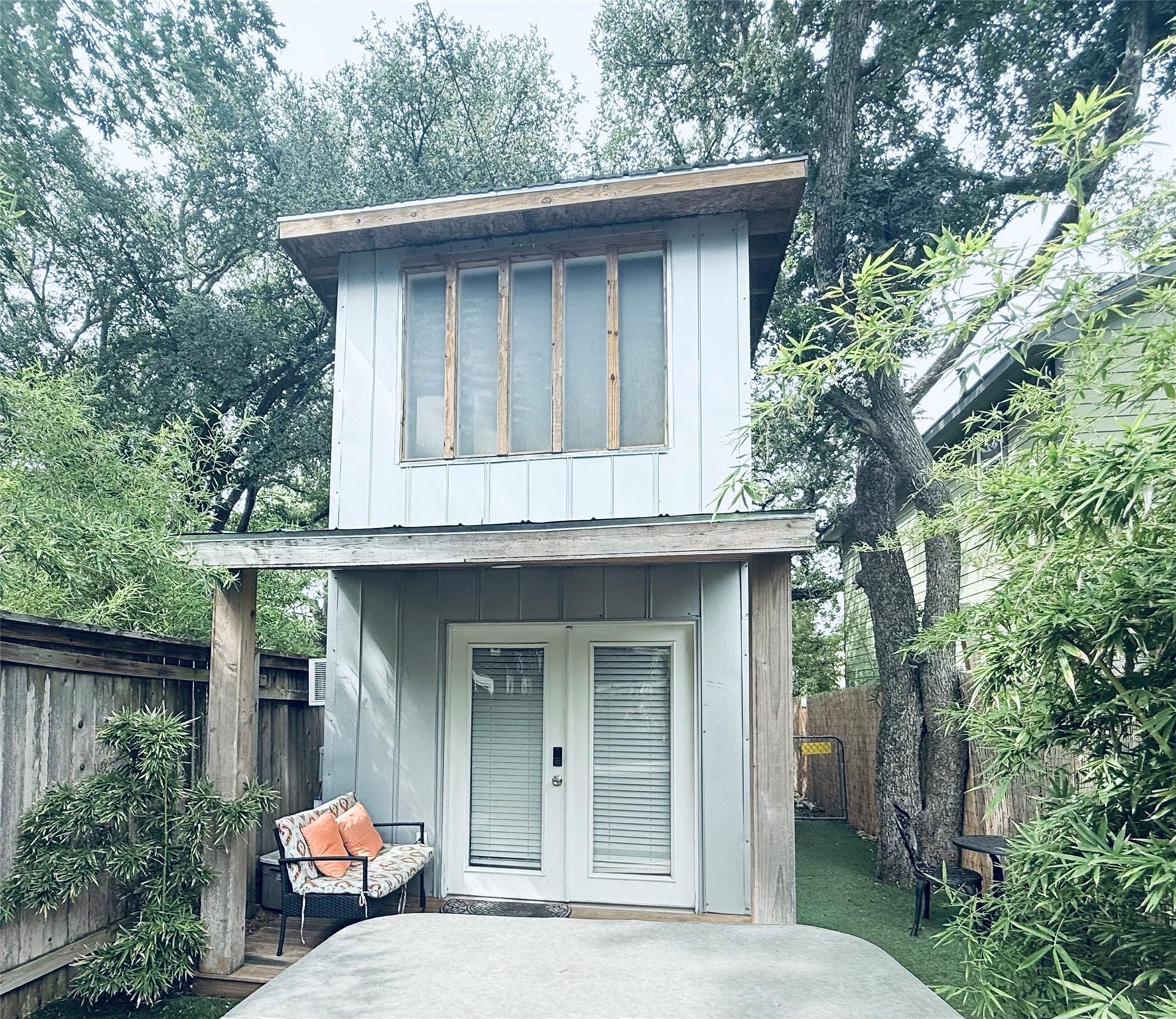307 E 35th St # A, Austin, TX 78705