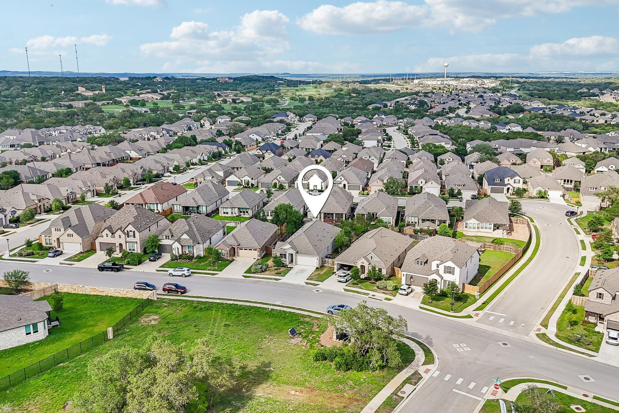 124 FOUNTAIN GRASS Dr, San Marcos, TX 78666