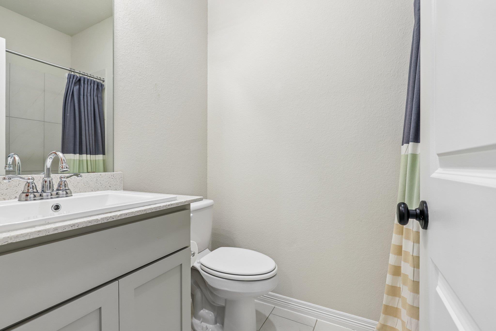 124 FOUNTAIN GRASS Dr, San Marcos, TX 78666