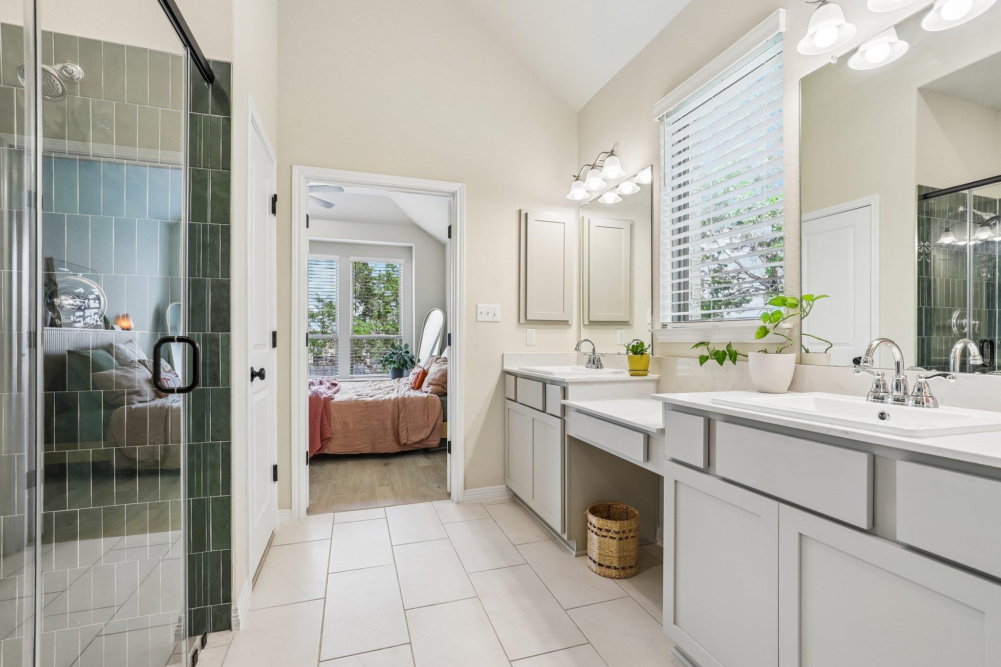 124 FOUNTAIN GRASS Dr, San Marcos, TX 78666