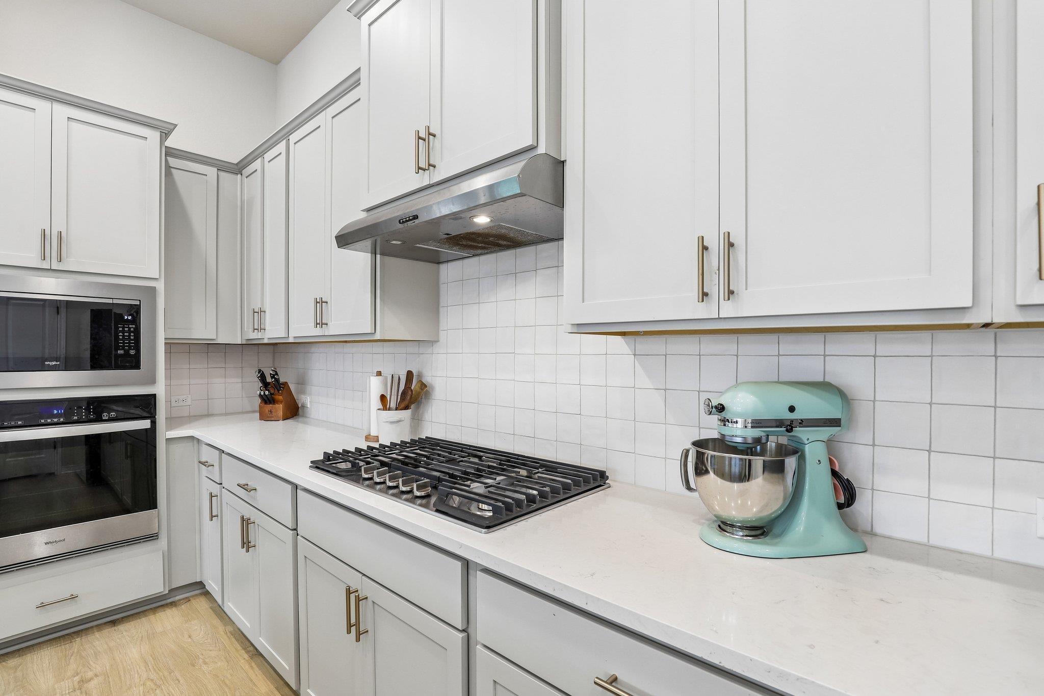 124 FOUNTAIN GRASS Dr, San Marcos, TX 78666