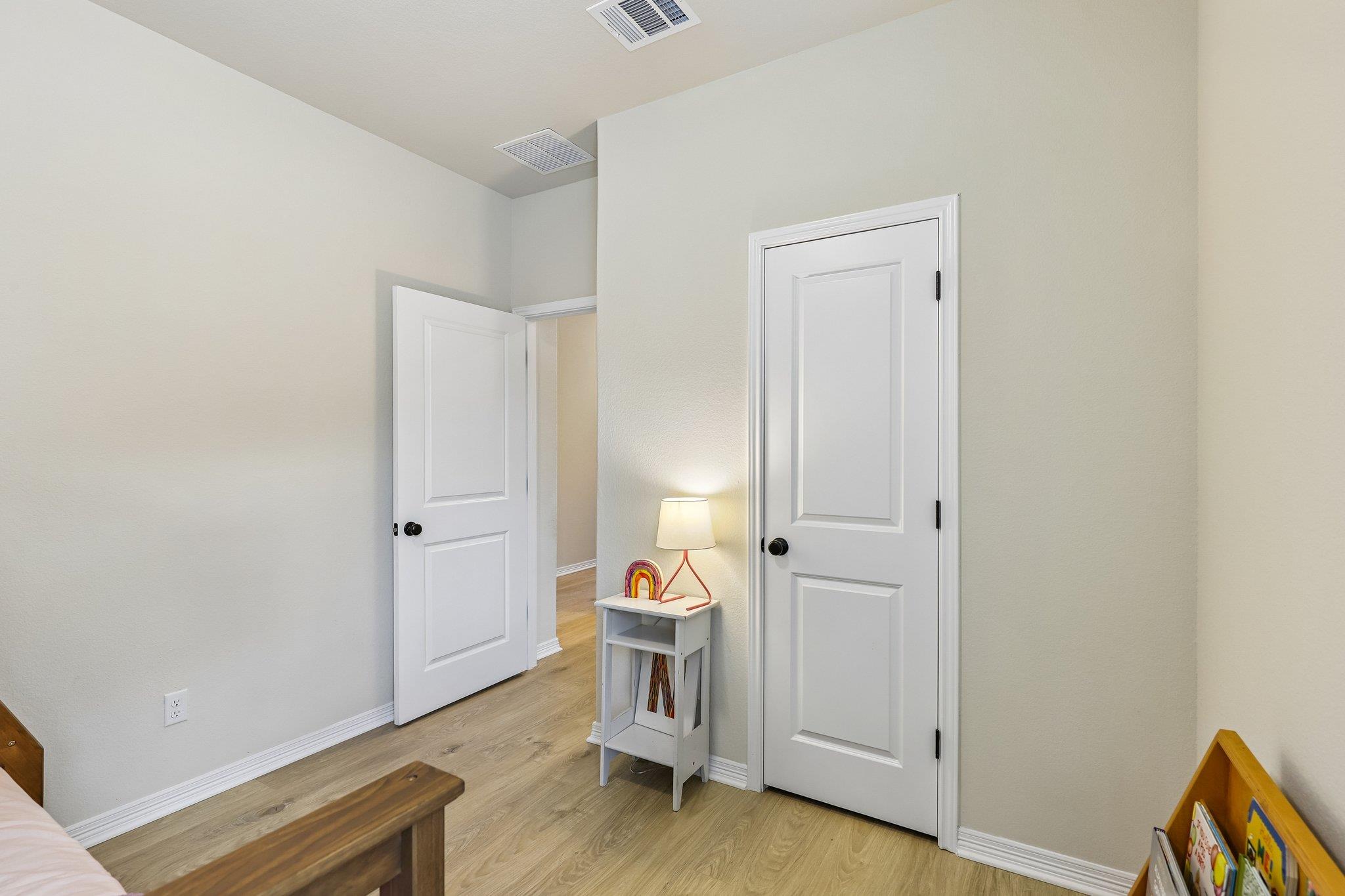 124 FOUNTAIN GRASS Dr, San Marcos, TX 78666