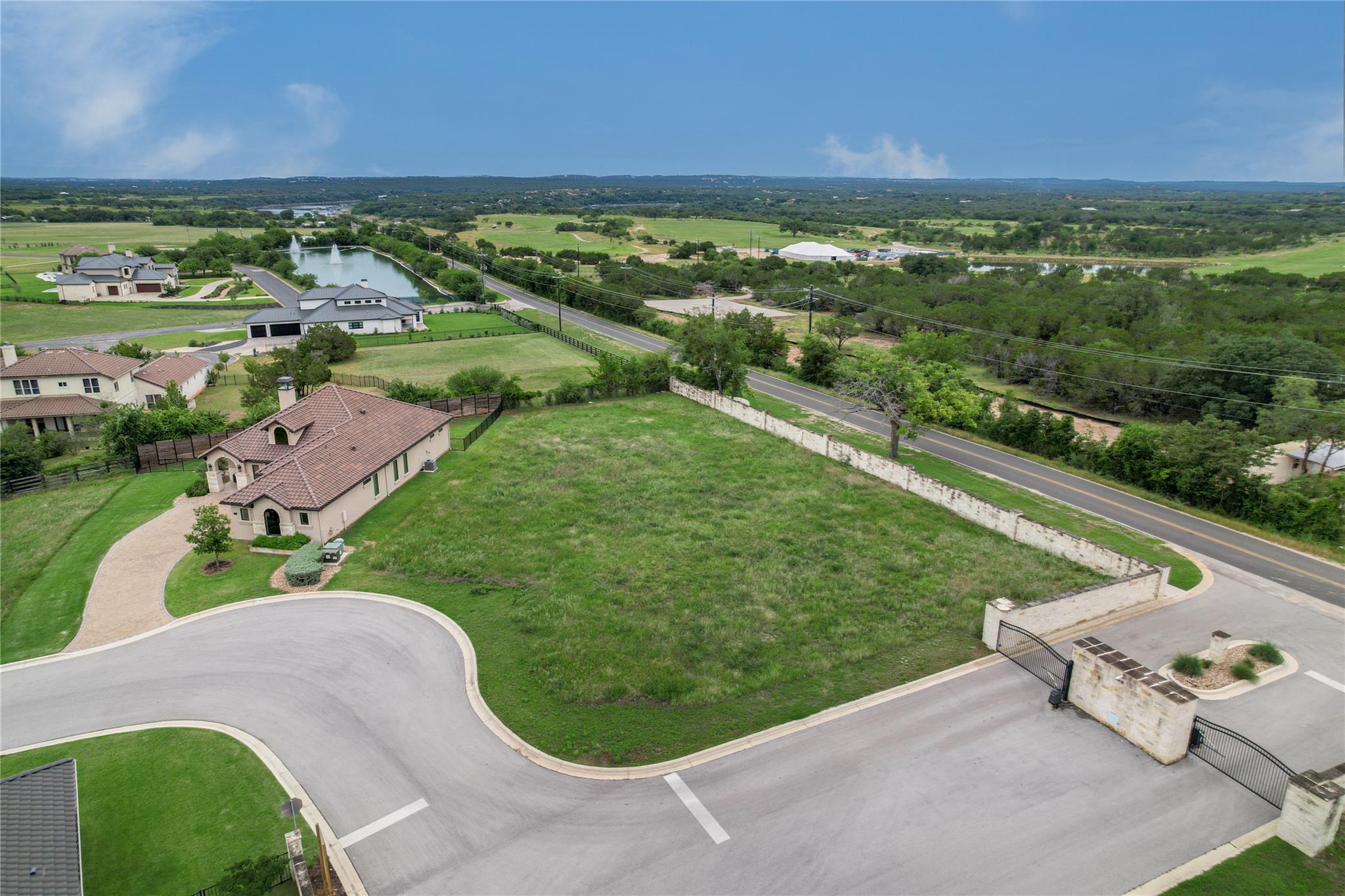 26612 Haynie Flat Rd, Spicewood, TX 78669