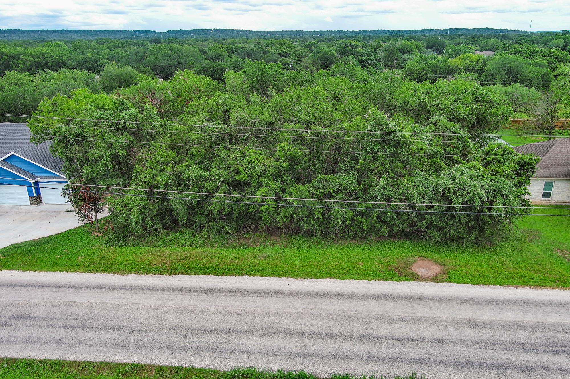 1331 Lovers Ln, Bastrop, TX 78602