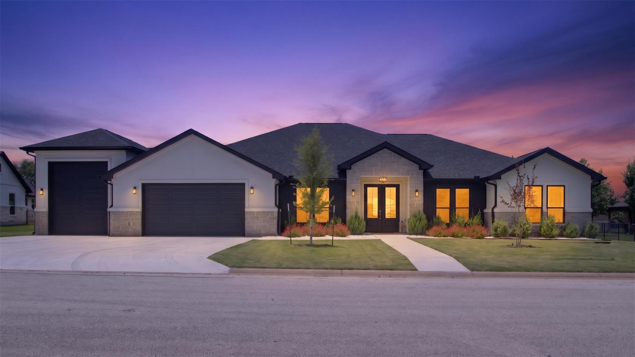 103 Still Meadow Dr, Kingsland, TX 78639