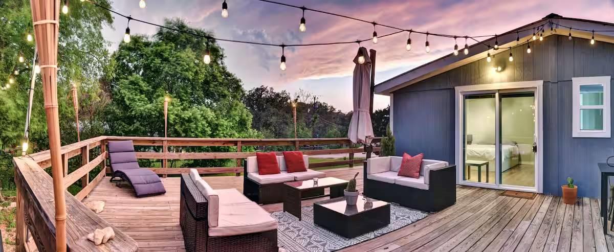 8807 High Valley Rd, Austin, TX 78737