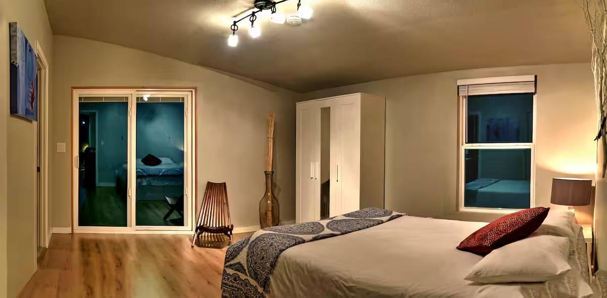8807 High Valley Rd, Austin, TX 78737