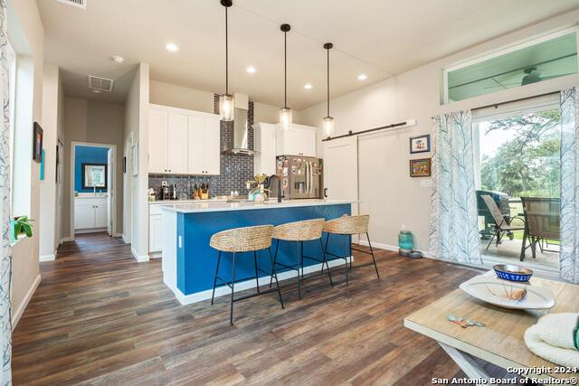 103 Hans Bell, Blanco, TX 78606