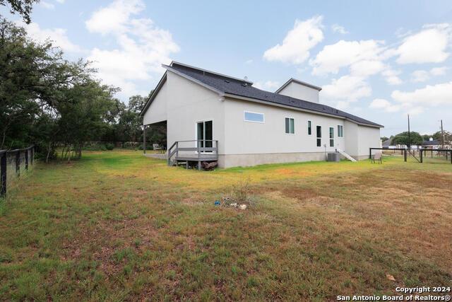 103 Hans Bell, Blanco, TX 78606