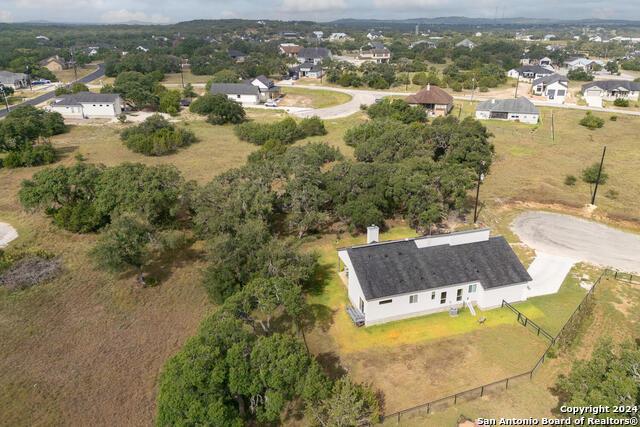 103 Hans Bell, Blanco, TX 78606