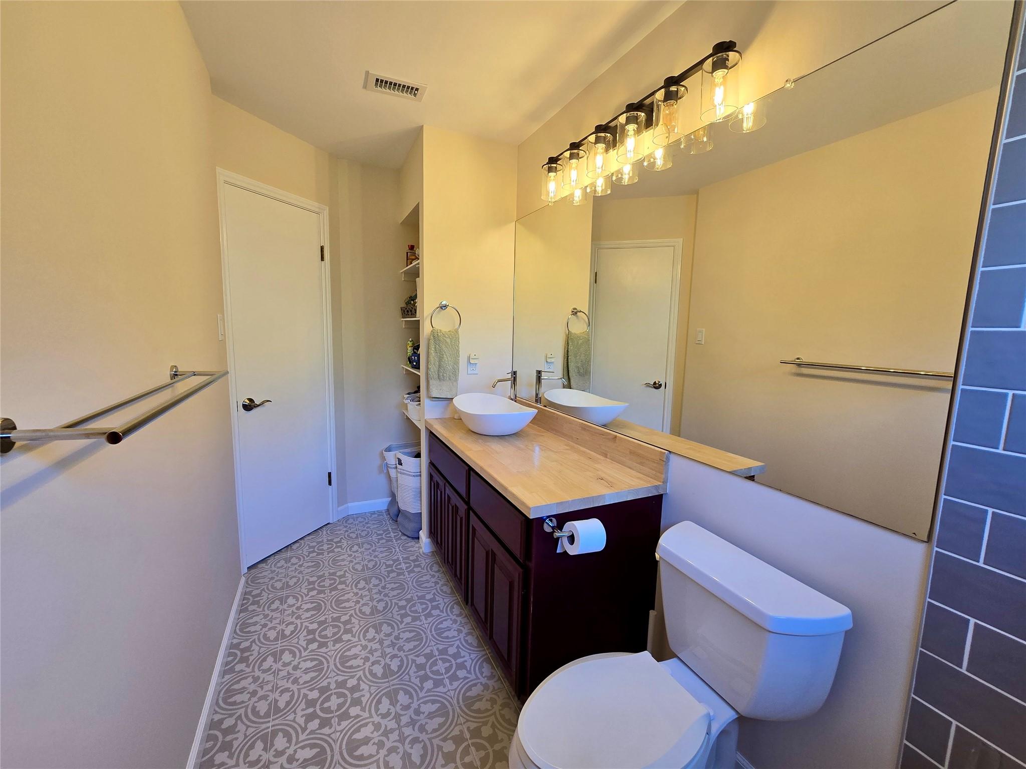 11502 Cherry Hearst Ct, Austin, TX 78750