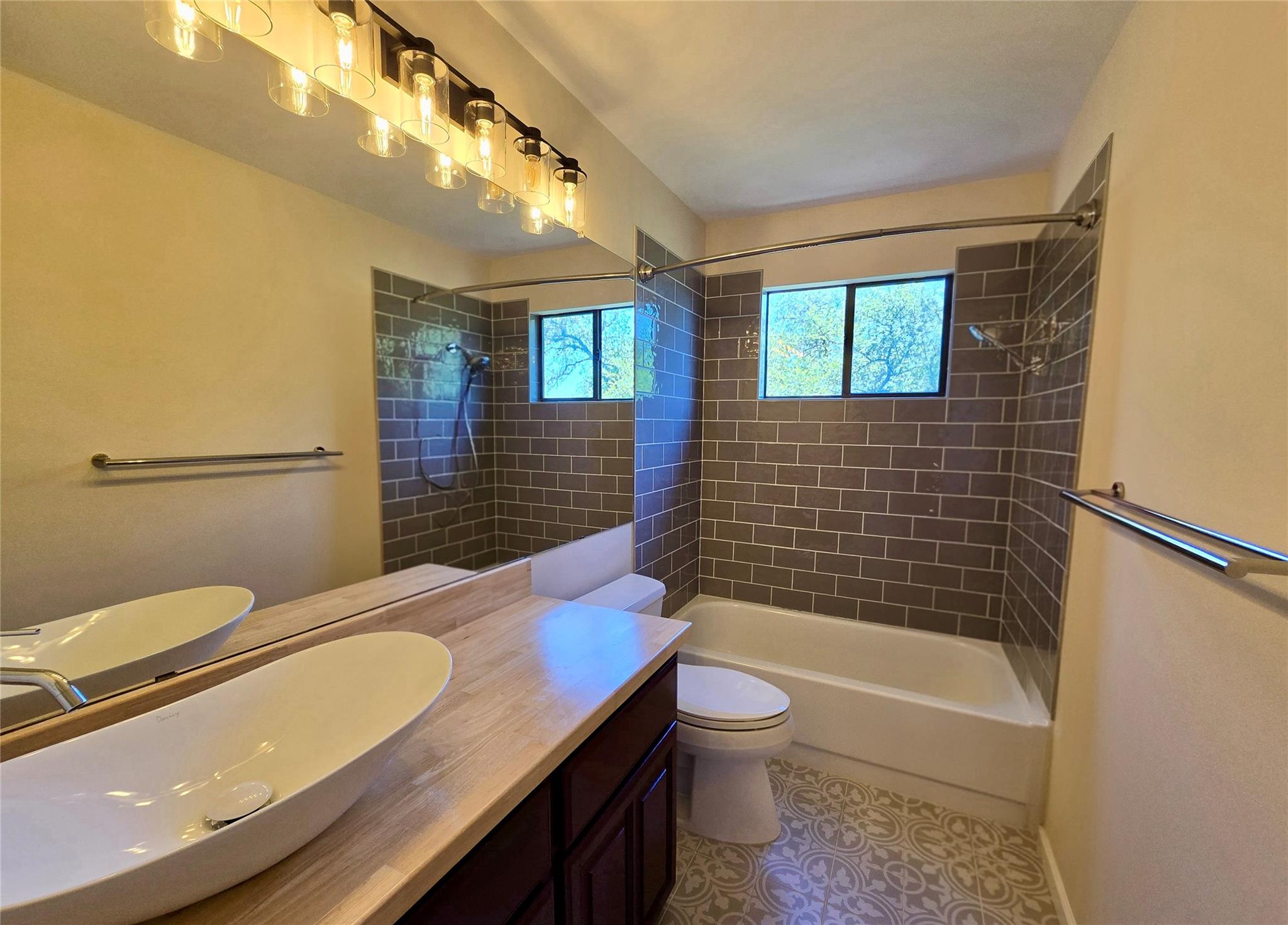 11502 Cherry Hearst Ct, Austin, TX 78750