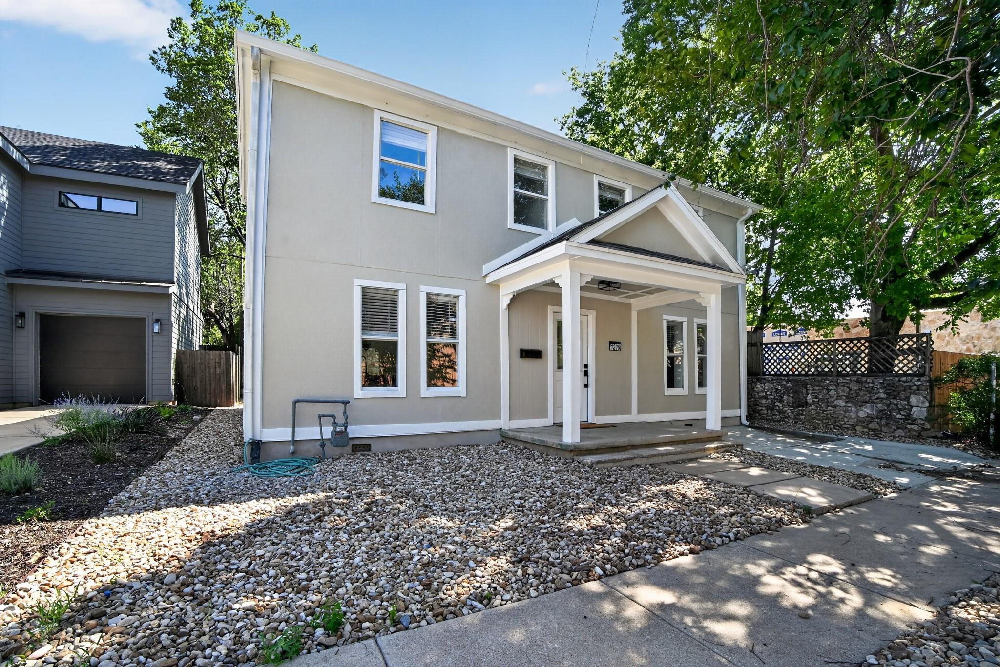 1205 E 9th St, Austin, TX 78702