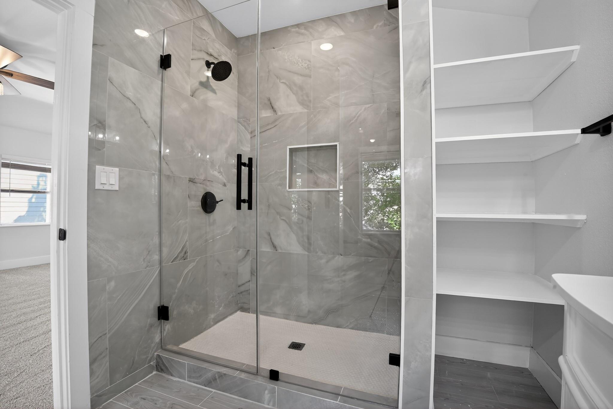 1205 E 9th St, Austin, TX 78702