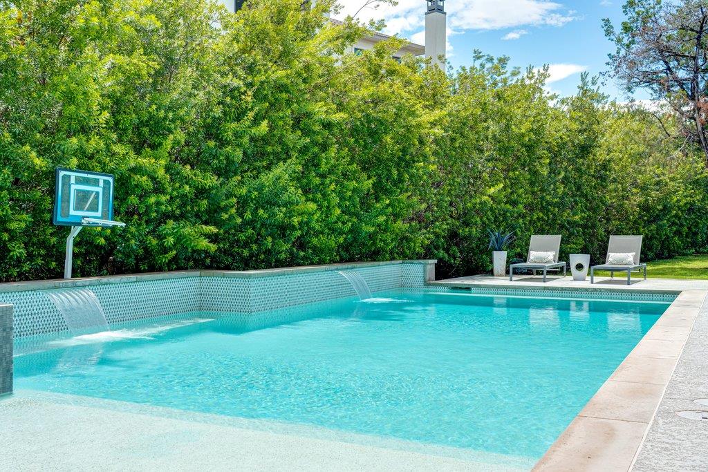 519 Woodside Ter, Austin, TX 78738
