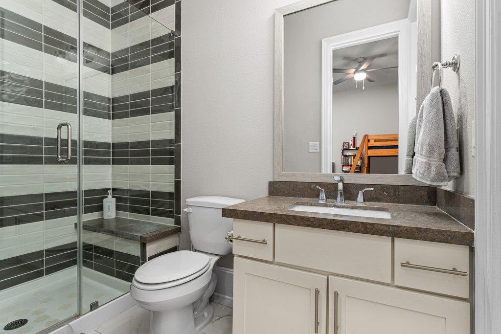 519 Woodside Ter, Austin, TX 78738