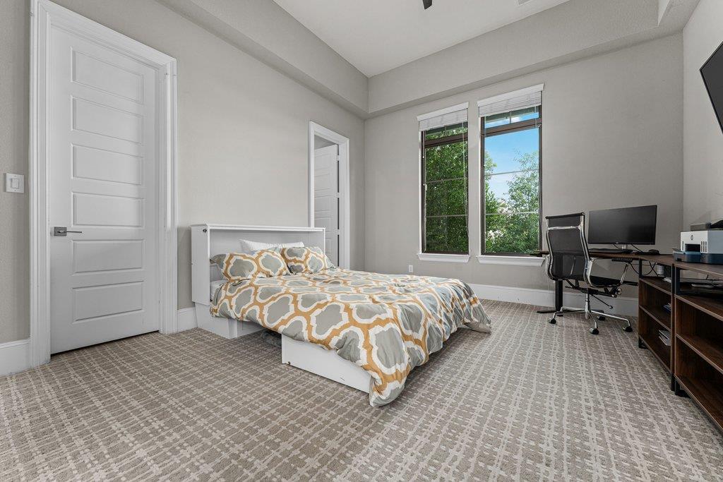 519 Woodside Ter, Austin, TX 78738
