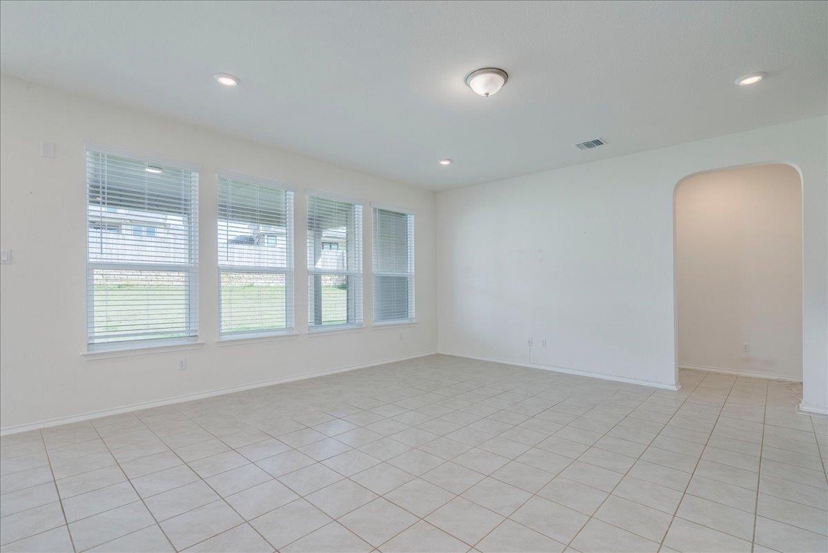4736 Padula Dr, Round Rock, TX 78665