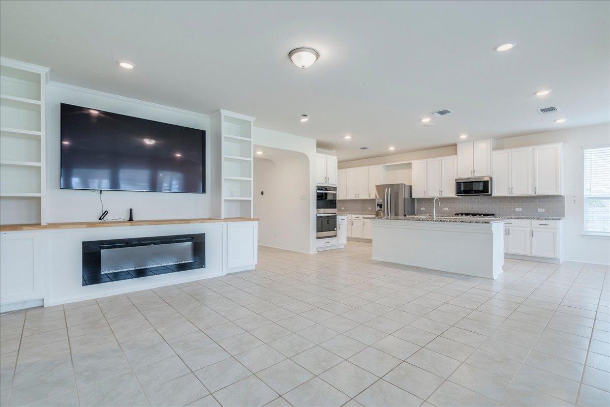 4736 Padula Dr, Round Rock, TX 78665