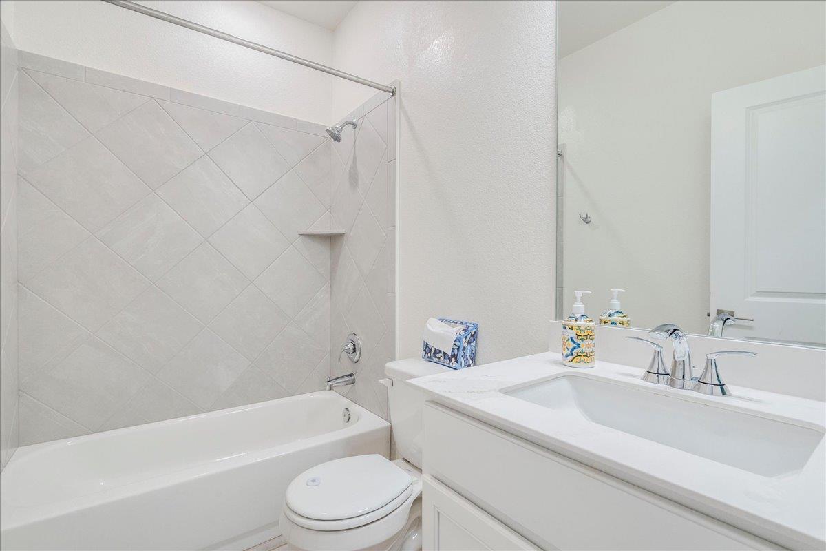 4736 Padula Dr, Round Rock, TX 78665