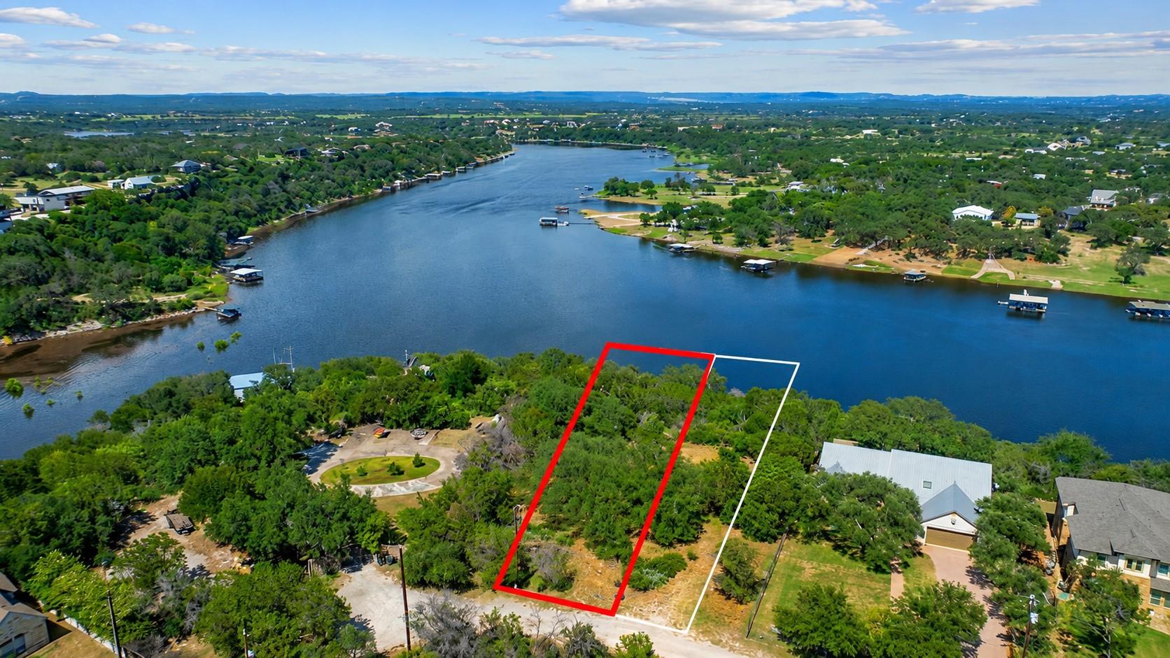 509 Nomad DR Dr, Spicewood, TX 78669