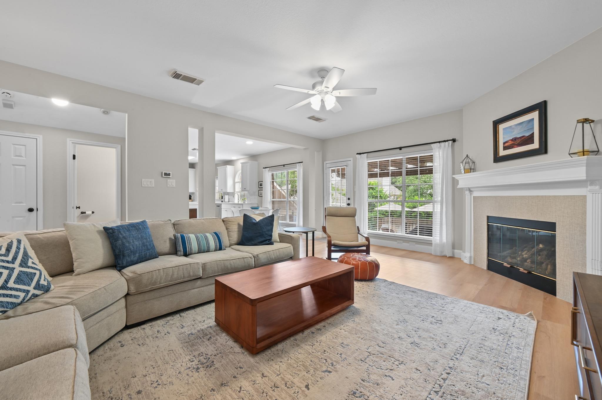 6006 Sierra Arbor Ct, Austin, TX 78759