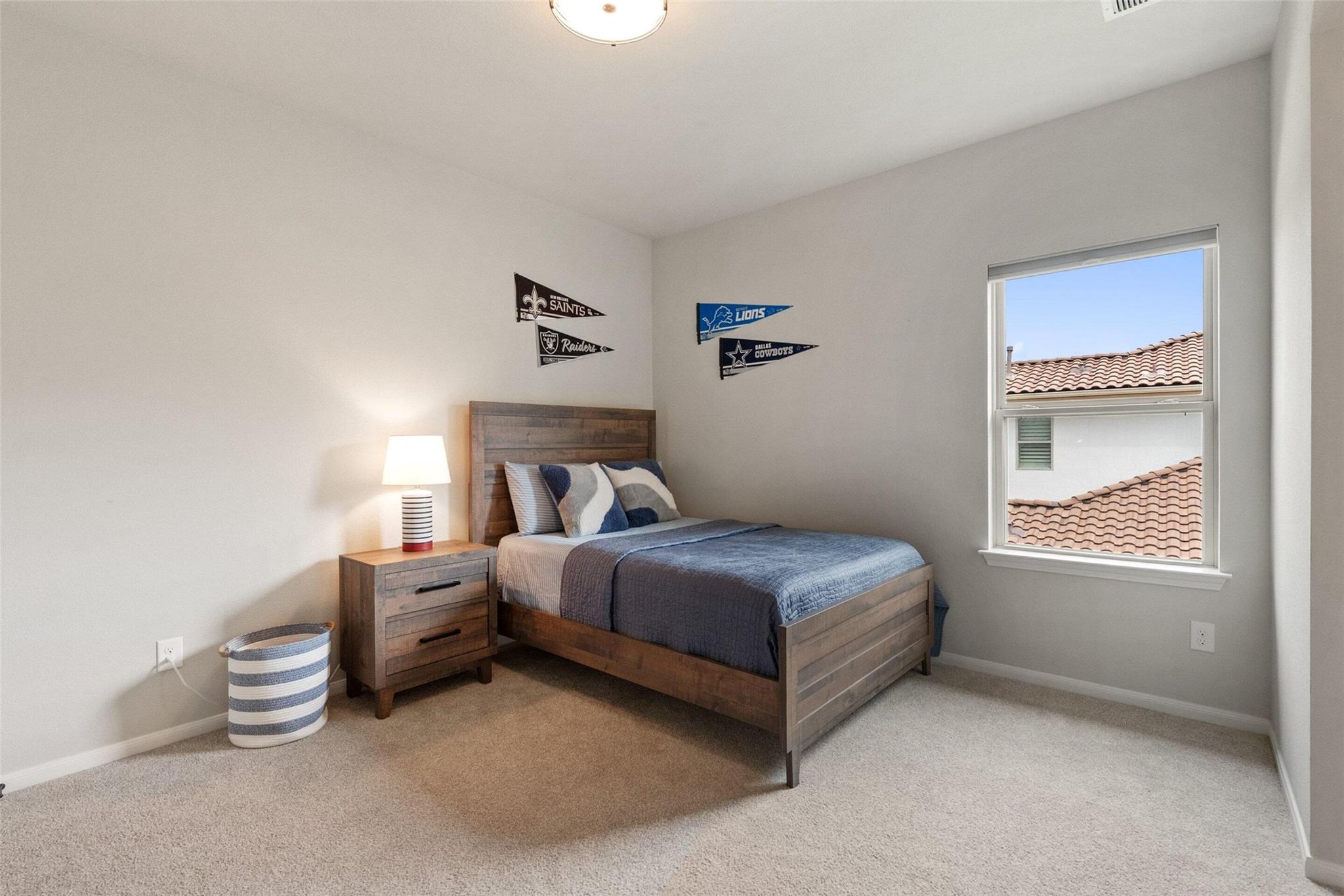 404 Woodside Ter, Austin, TX 78738