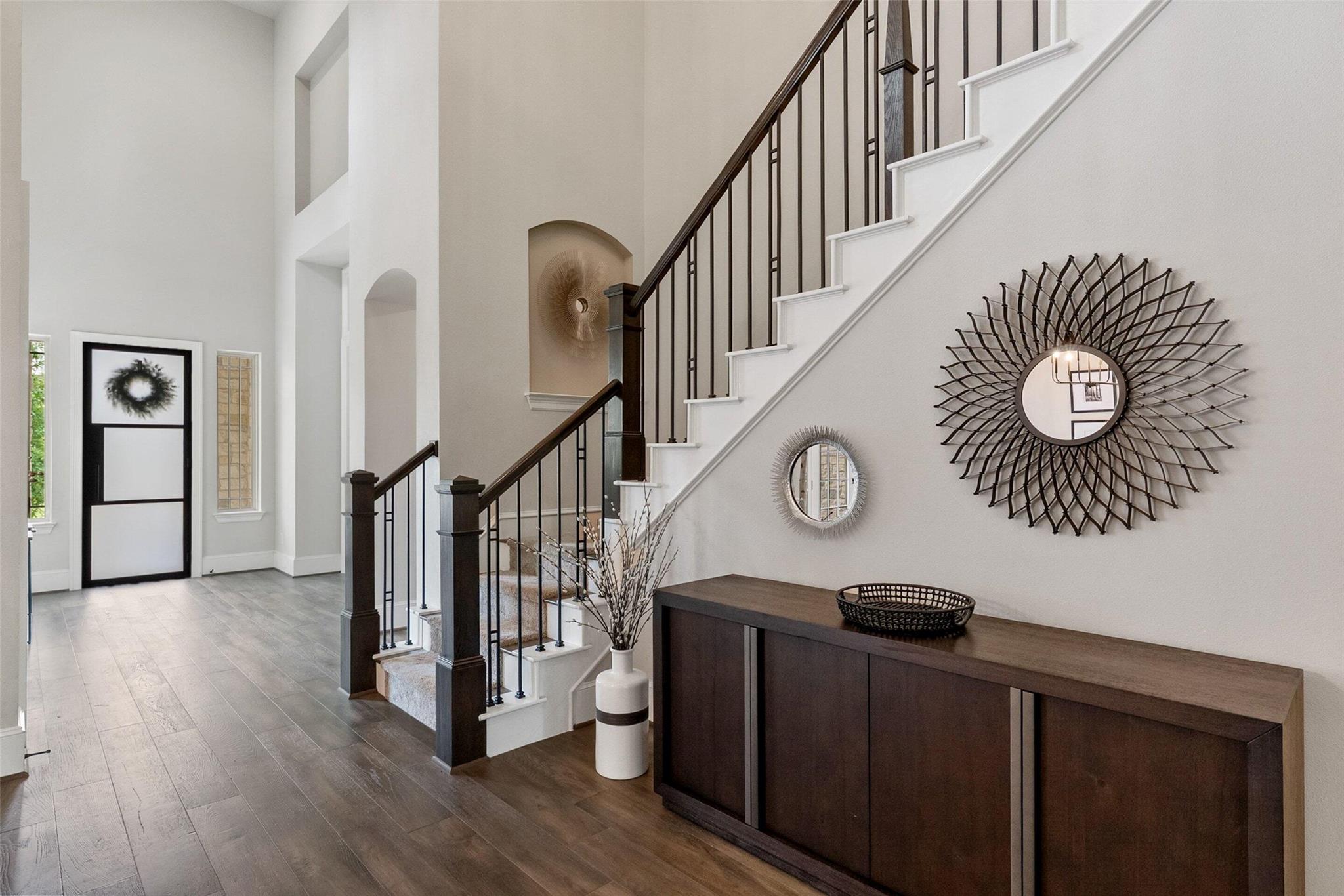 404 Woodside Ter, Austin, TX 78738