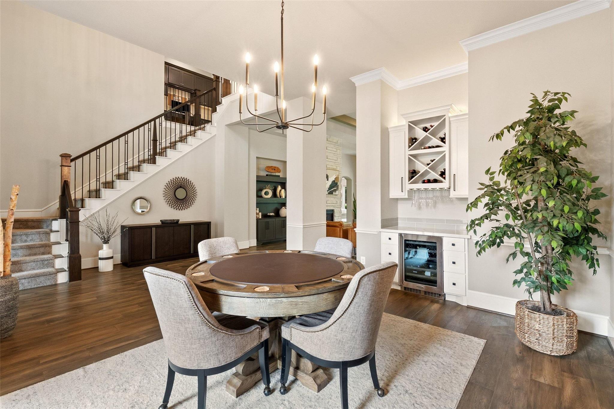 404 Woodside Ter, Austin, TX 78738