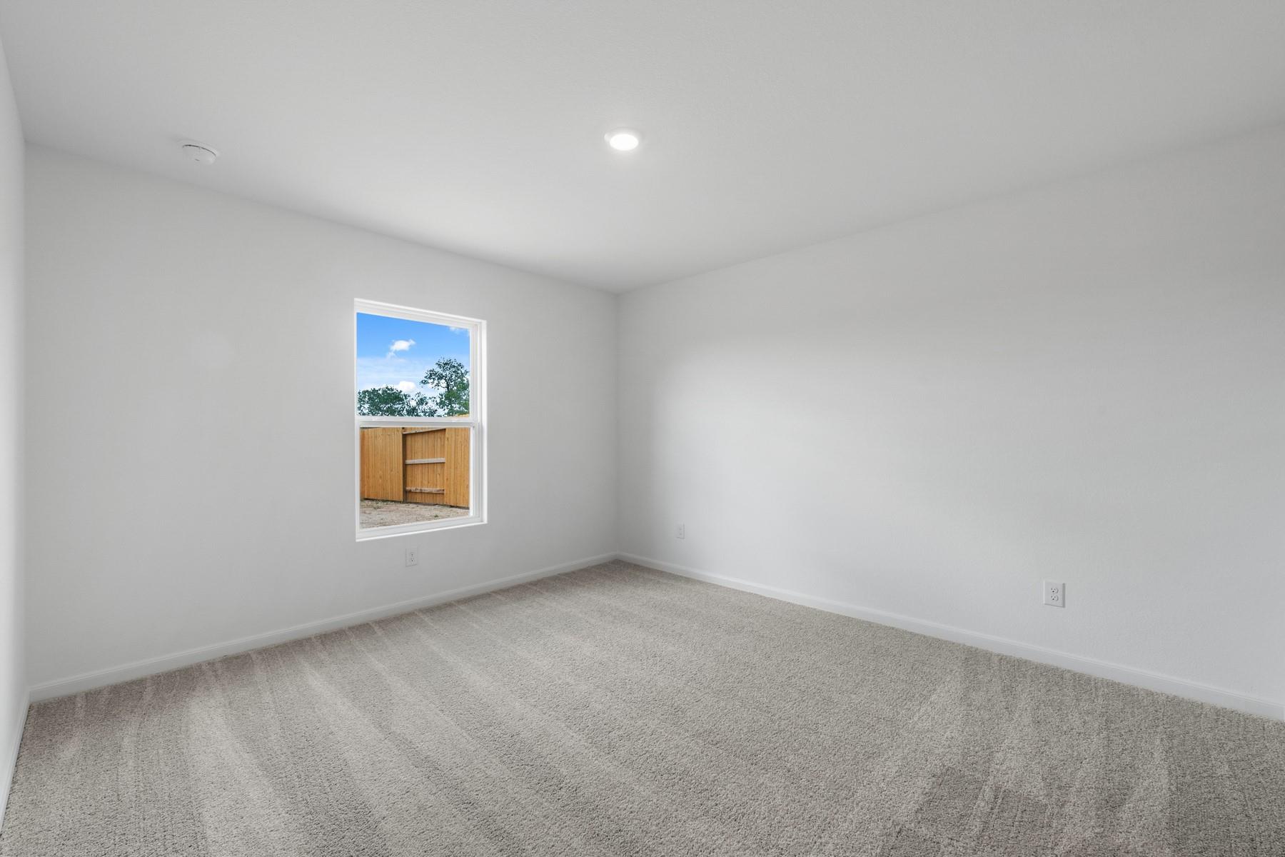 354 Low Pasture Trl, Maxwell, TX 78656