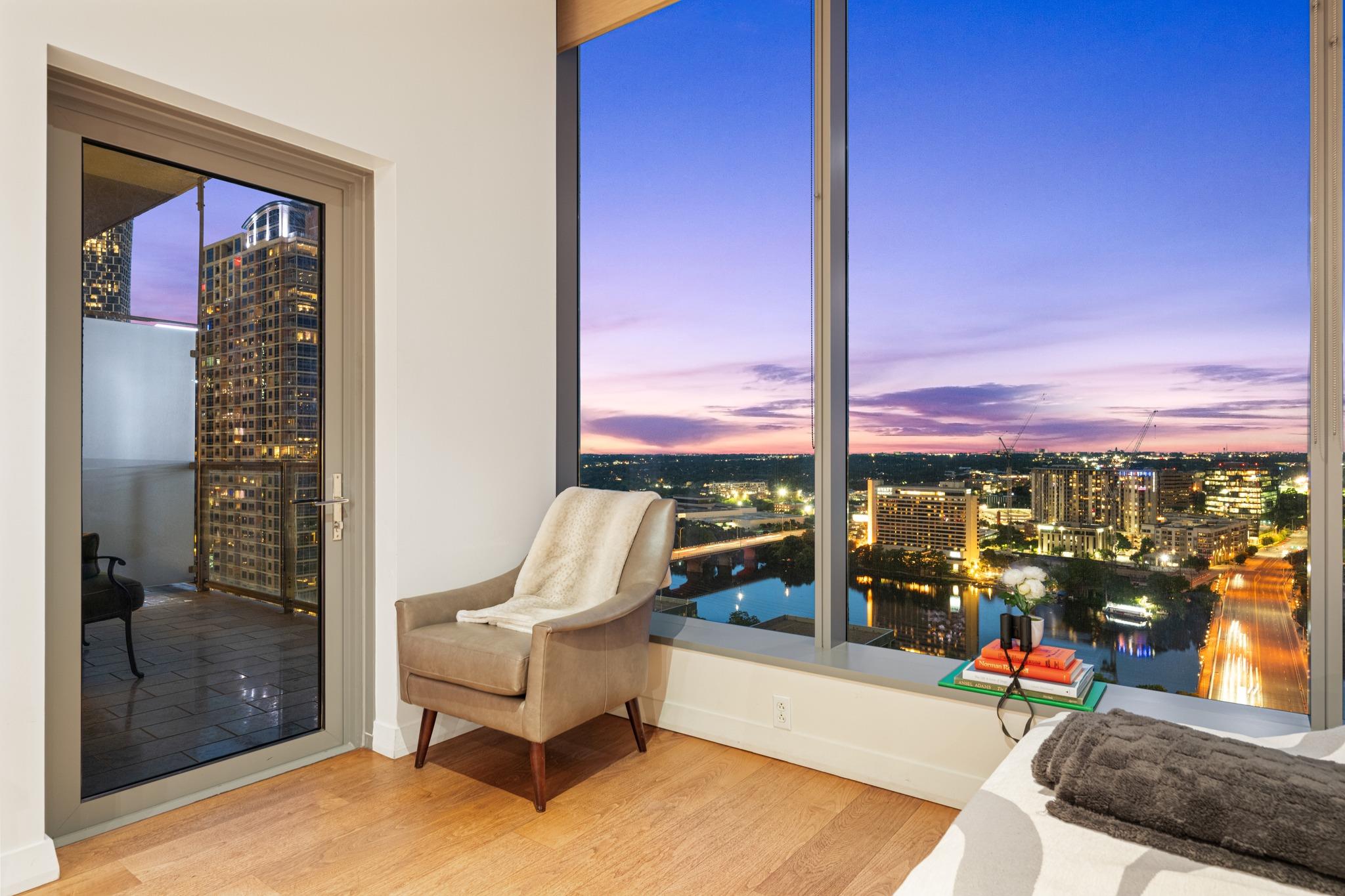 210 Lavaca St # 1902, Austin, TX 78701