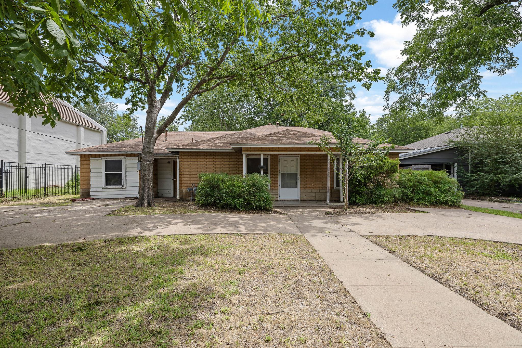 1205 S Church St, Georgetown, TX 78626