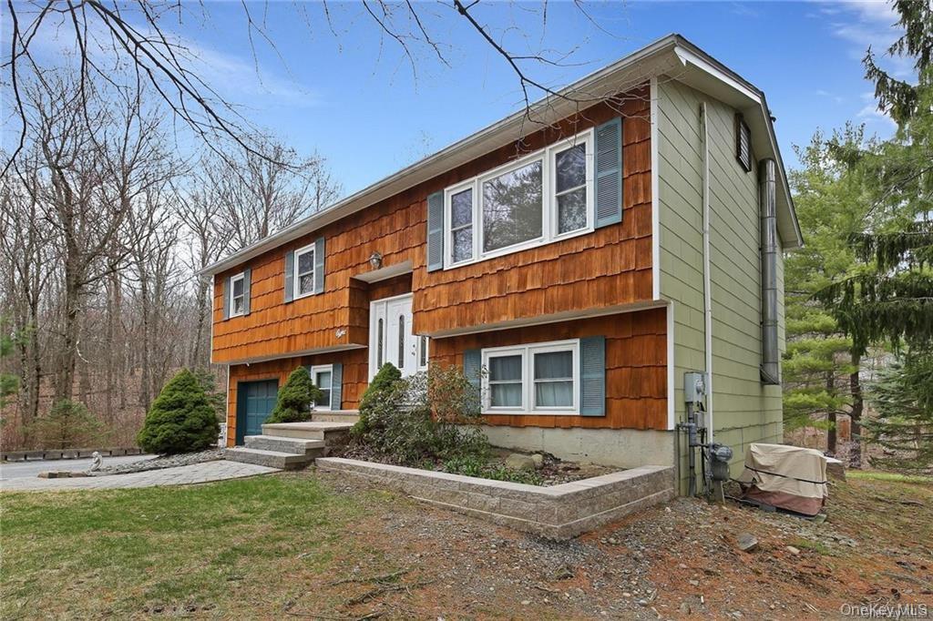 8 Fillmore Court, Highland Mills, NY 10930