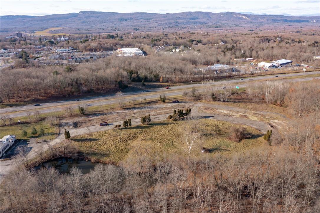 403 Main Street, New Paltz, NY 12561