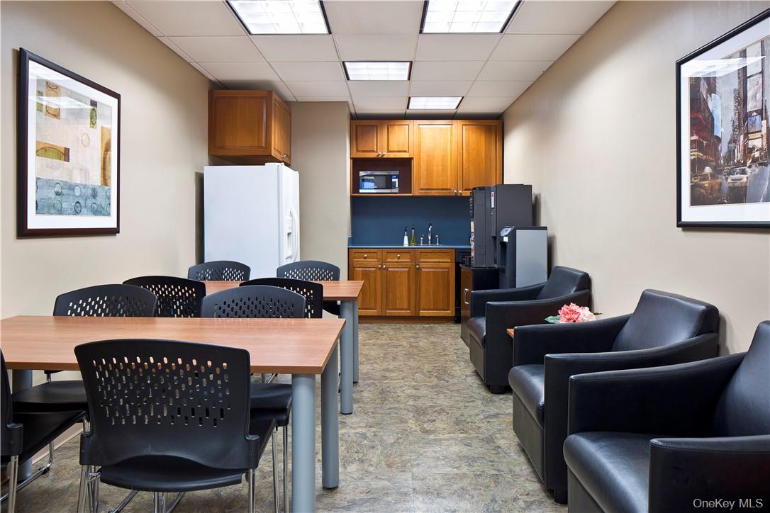 60 E 42nd Street # 4000, New York (Manhattan), NY 10165