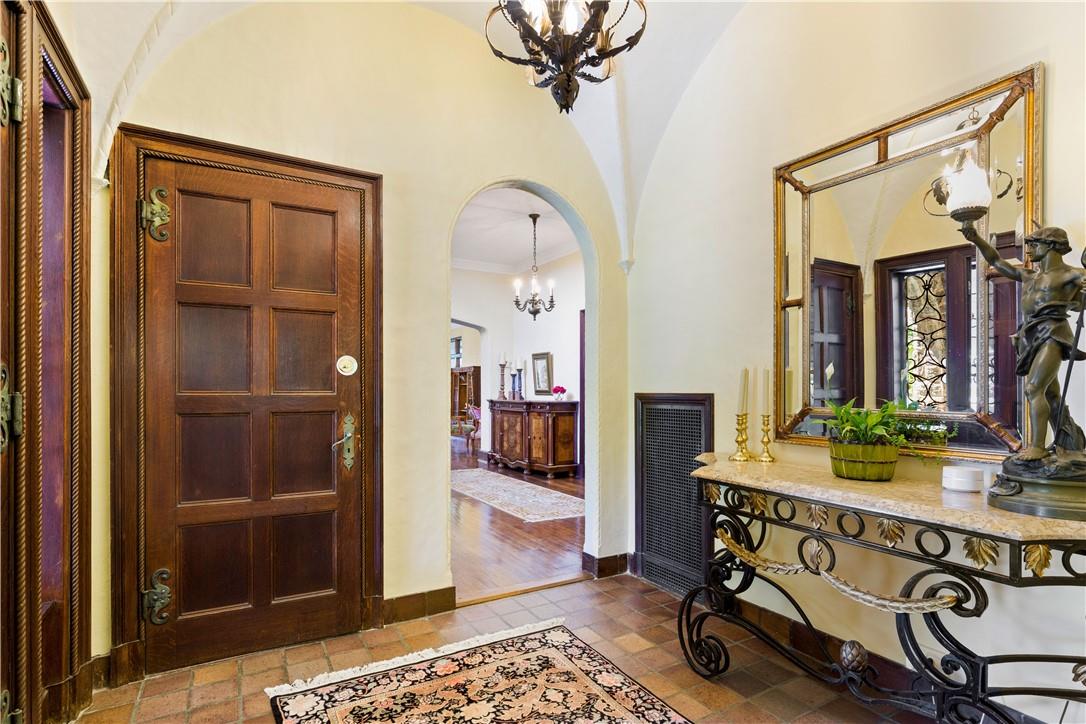 6 Shore Road, Rye, NY 10580