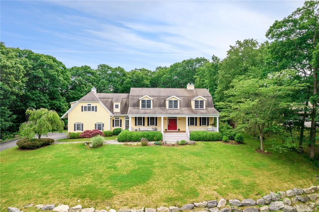 7 Falcon Woods Court, Bedford, NY 10506