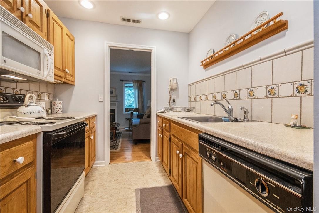 3006 Morgan Drive, Carmel, NY 10512