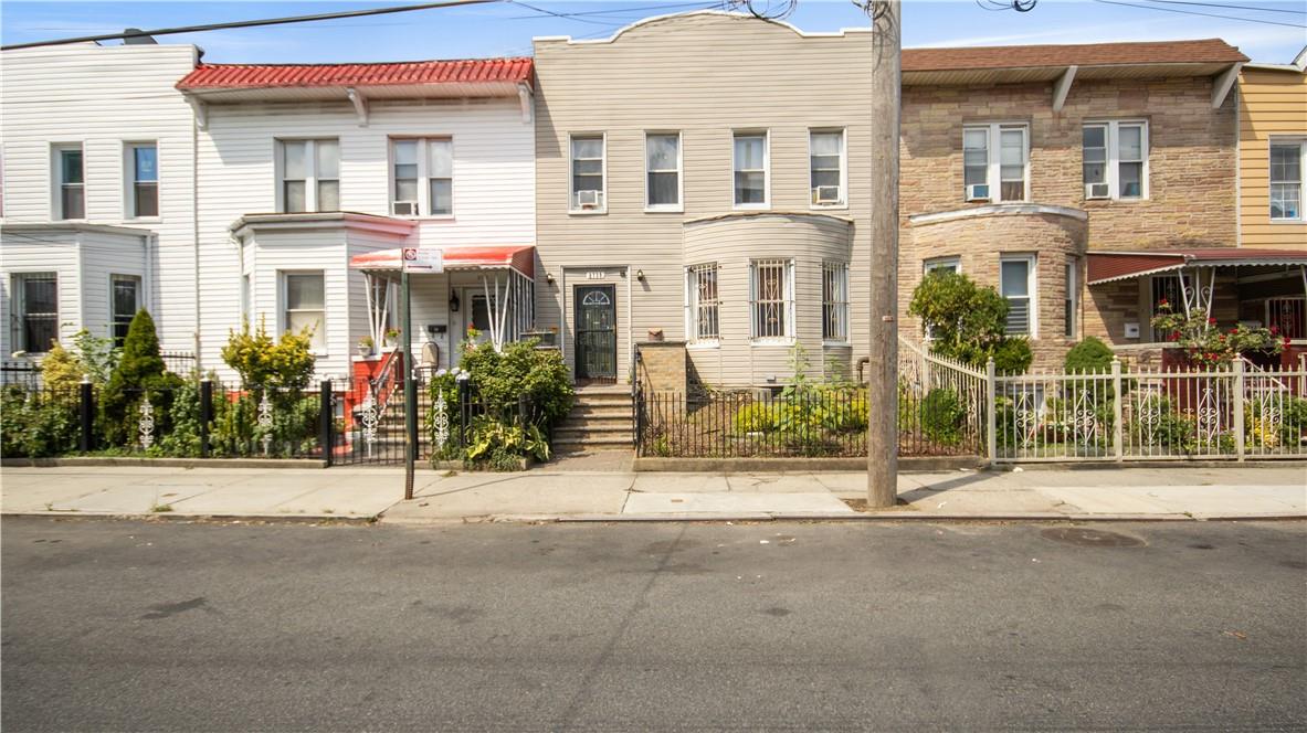 2739 Holland Avenue, Bronx, NY 10467