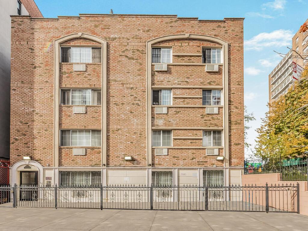 2135 Crotona Avenue # 4C, Bronx, NY 10457