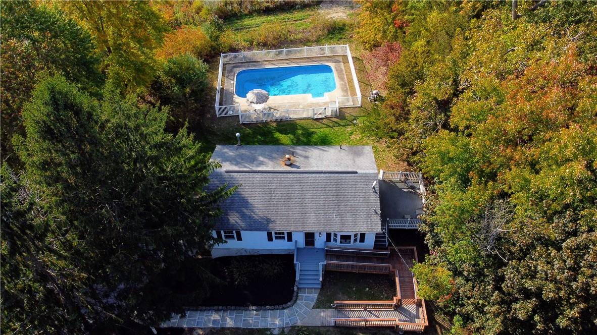 5 Crest Court, Hopewell Junction, NY 12533