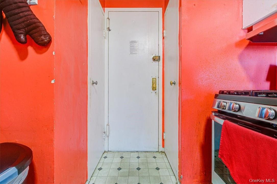 8 Fordham Hill Oval # 12c, Bronx, NY 10468