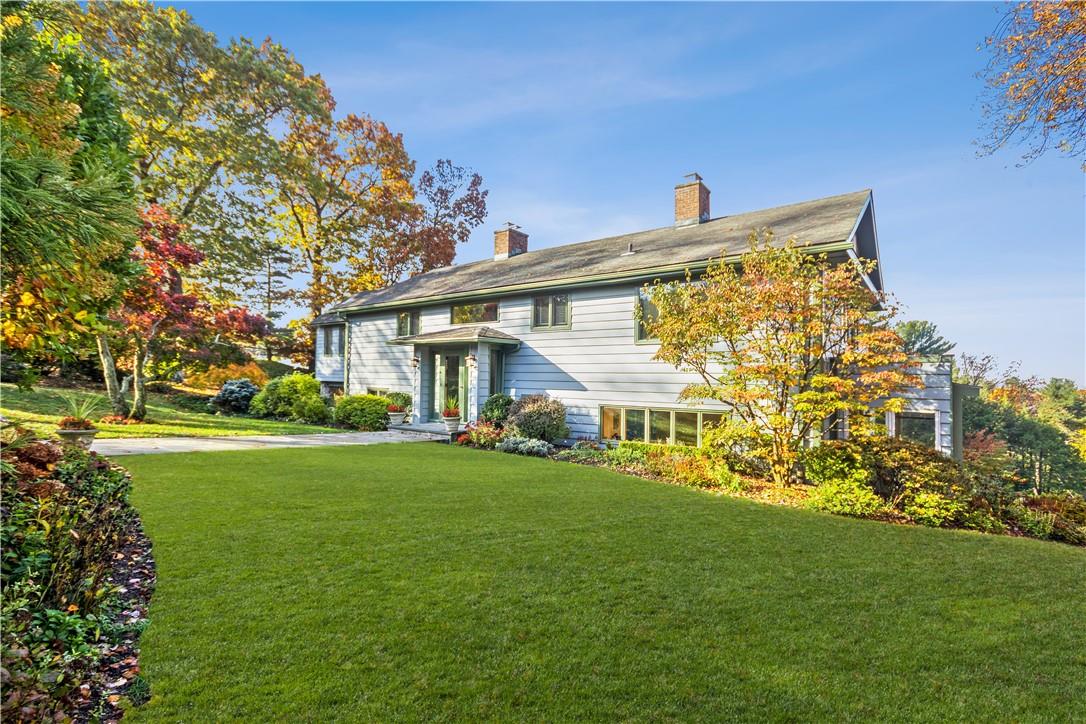 909 Long Hill Road W, Briarcliff Manor, NY 10510