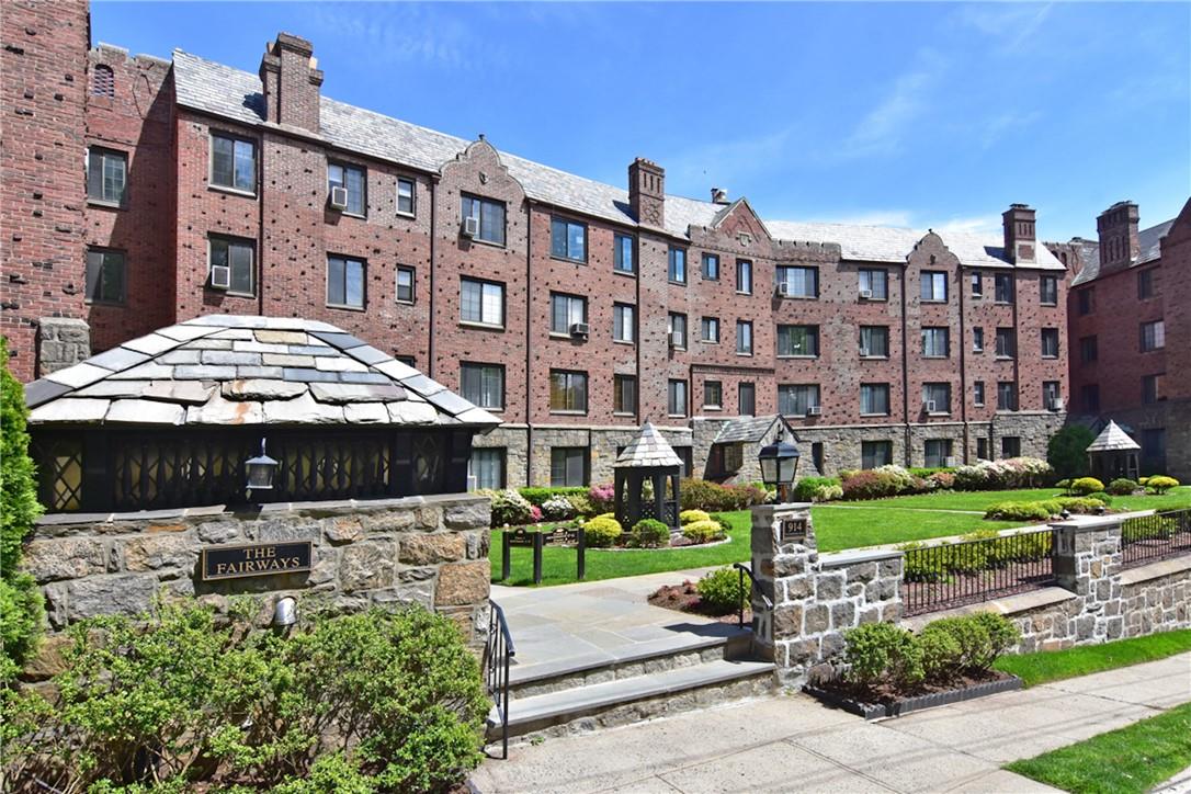 914 Wynnewood Road # 3N, Pelham, NY 10803