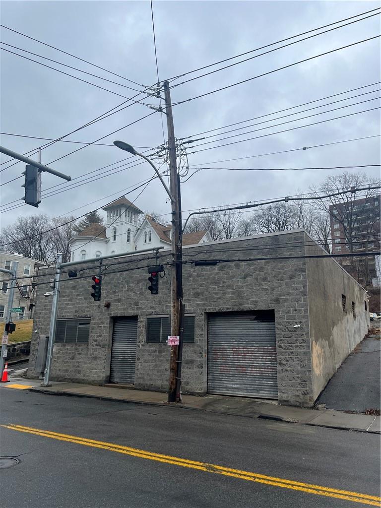 322 Warburton Avenue, Yonkers, NY 10701