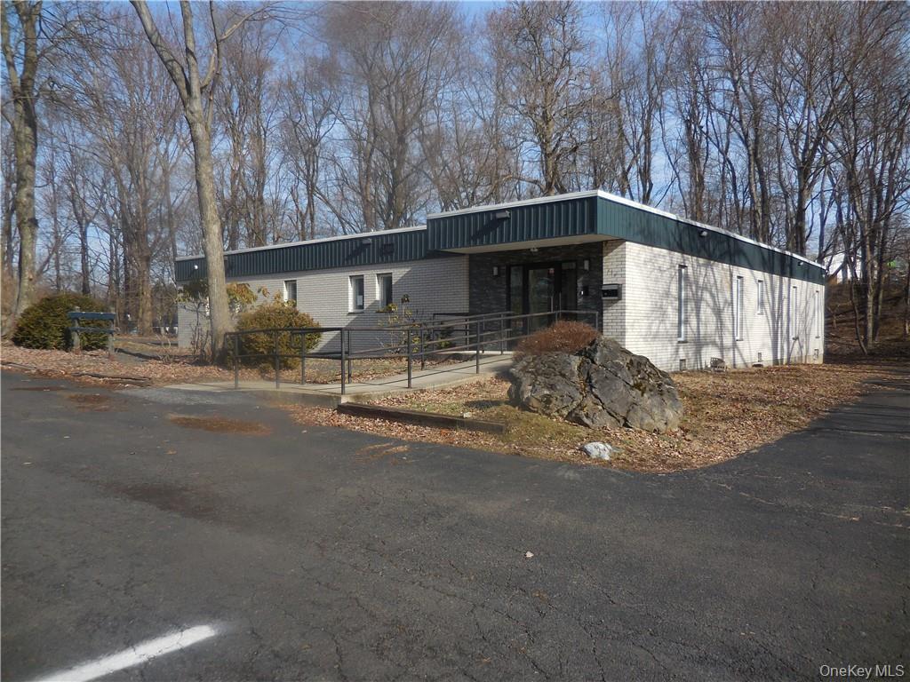 456 Gidney Avenue # Back unit, Newburgh, NY 12550
