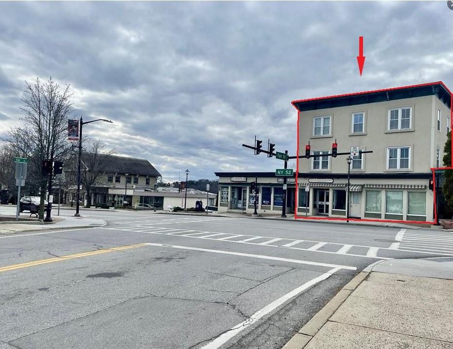 53 Gleneida Avenue, Carmel, NY 10512