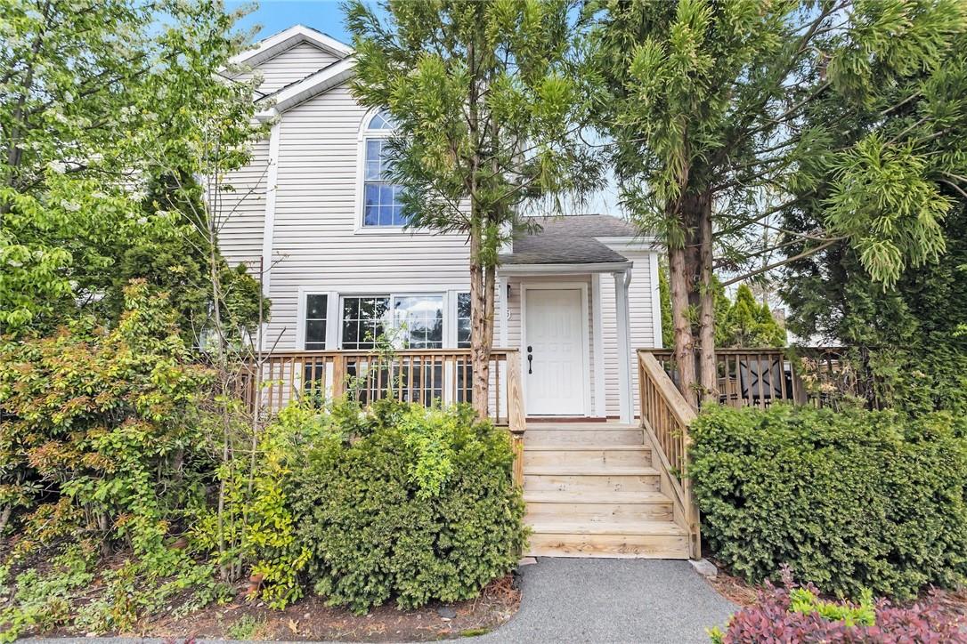 35 Pembrooke Court, Putnam Valley, NY 10579